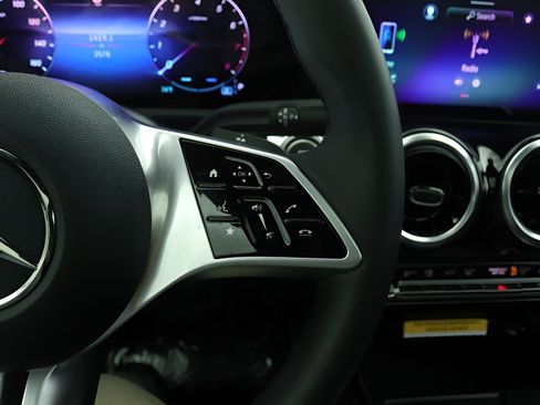 Certified 2026 Mercedes-Benz GLB 250 image 12