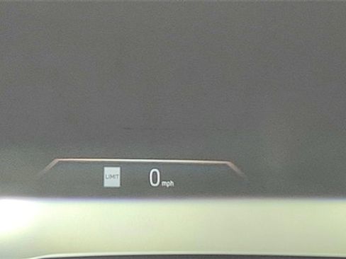 Used 2025 BMW 540i xDrive image 40