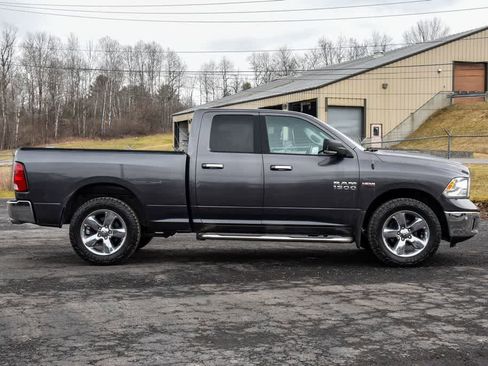 Used 2018 RAM 1500 Big Horn image 2