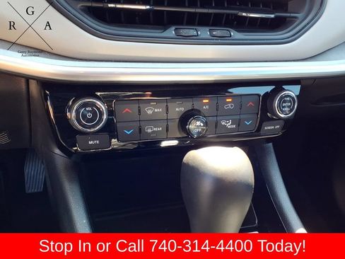 Used 2026 Jeep Compass Limited AWD/4WD image 22