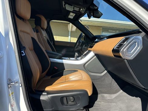 Used 2019 Land Rover Range Rover Sport Supercharged image 17
