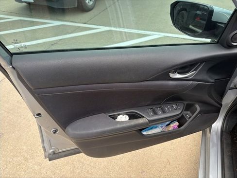 Certified 2022 Honda Insight EX image 17