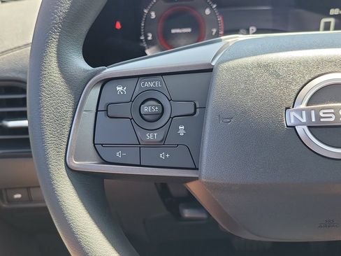 New 2027 Nissan Sentra S w/ Floor Mat Package FWD image 6