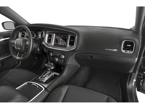 Used 2022 Dodge Charger SXT RWD image 10