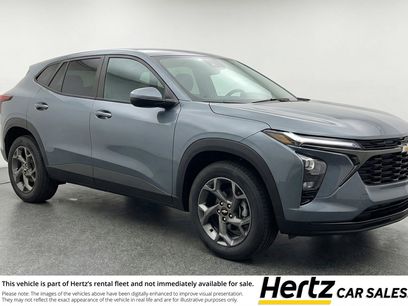 Used 2025 Chevrolet Trax LT