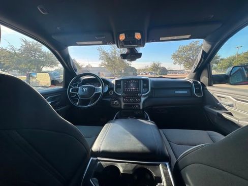 Used 2021 RAM 1500 Big Horn image 15