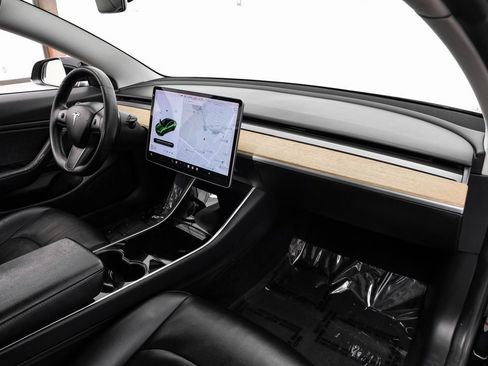 Used 2018 Tesla Model 3 Long Range image 20