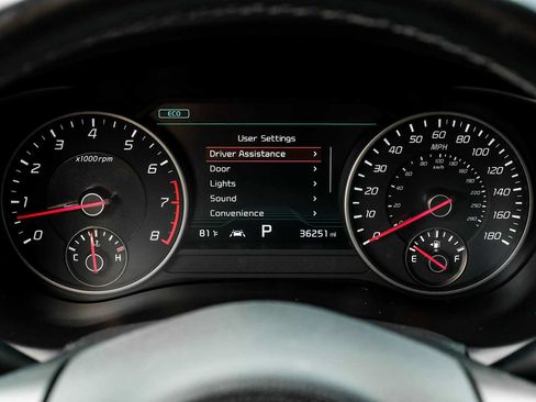 Used 2018 Kia Stinger GT1 RWD image 20