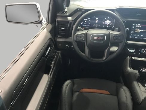 Used 2026 GMC Sierra 1500 AT4 w/ AT4 Premium Package AWD/4WD image 5