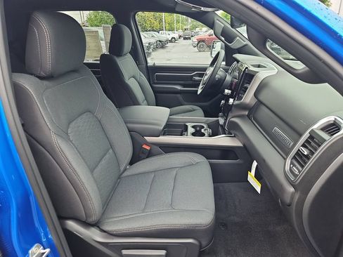New 2026 RAM 1500 4x4 Crew Cab image 16