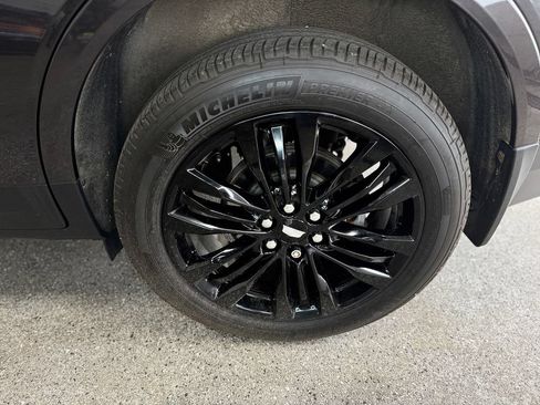 Used 2017 Cadillac XT5 Premium Luxury AWD/4WD image 28