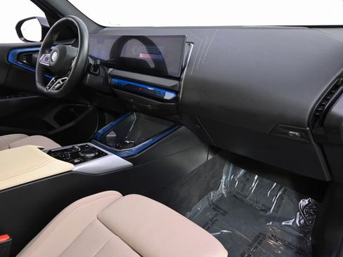 Used 2025 BMW X3 xDrive30i image 15