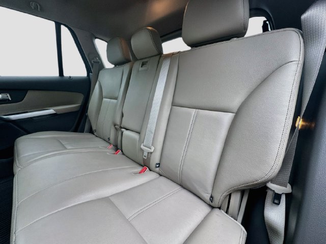 Used 2013 Ford Edge SEL AWD/4WD image 17
