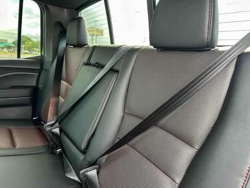 New 2026 Honda Ridgeline Black Edition image 17