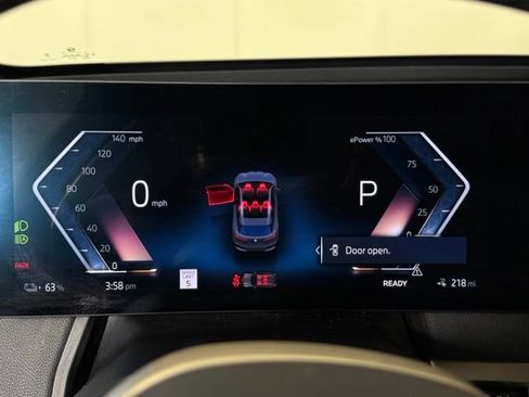 Used 2023 BMW iX xDrive50 w/ Sport Package AWD/4WD image 16