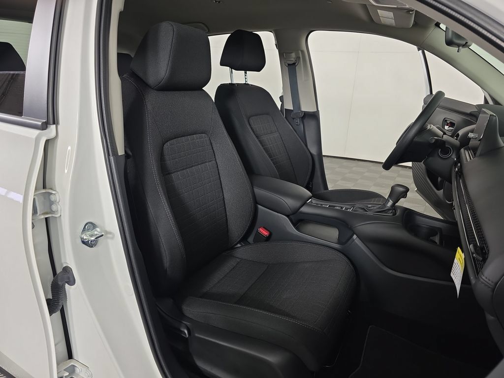 Certified 2026 Honda HR-V LX image 29