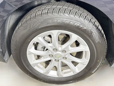 Used 2020 Chevrolet Equinox LT image 30