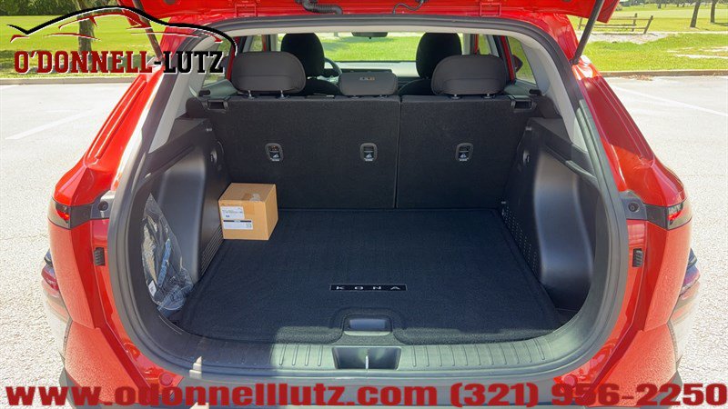 Used 2025 Hyundai Kona SE FWD image 6