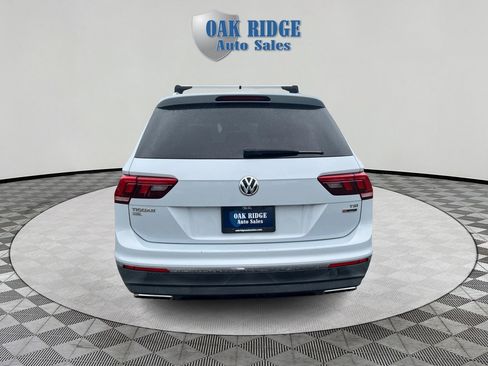 Used 2018 Volkswagen Tiguan SEL image 6