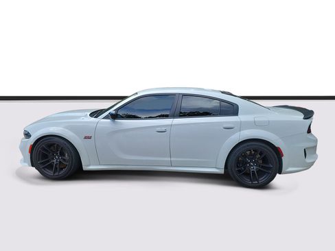 Used 2023 Dodge Charger Scat Pack RWD image 4