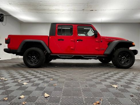 Used 2022 Jeep Gladiator Mojave w/ Trailer Tow Package image 7