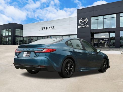 Used 2025 Toyota Camry SE w/ Multimedia Upgrade Package FWD image 3