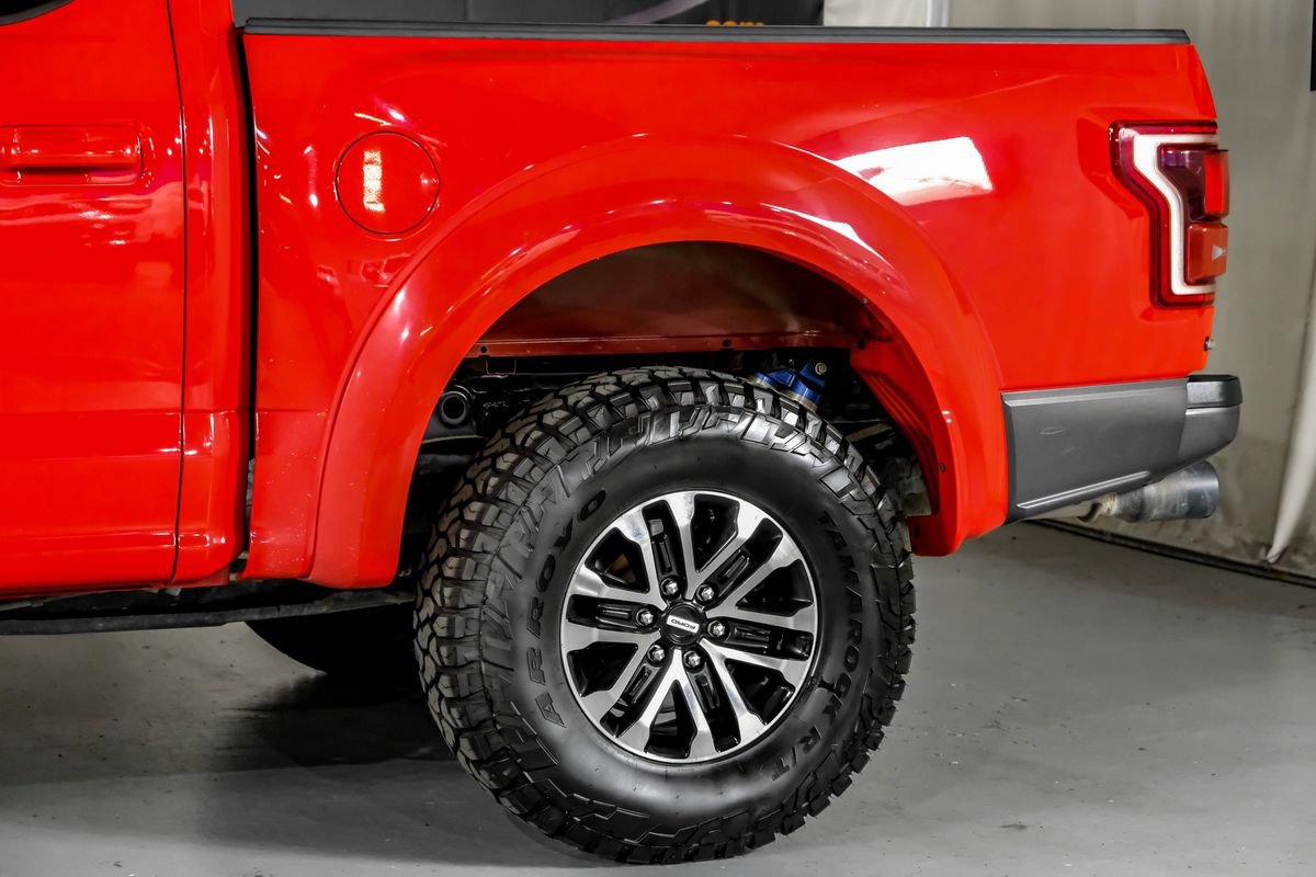 Used 2018 Ford F150 Raptor w/ Equipment Group 802A Luxury AWD/4WD image 13