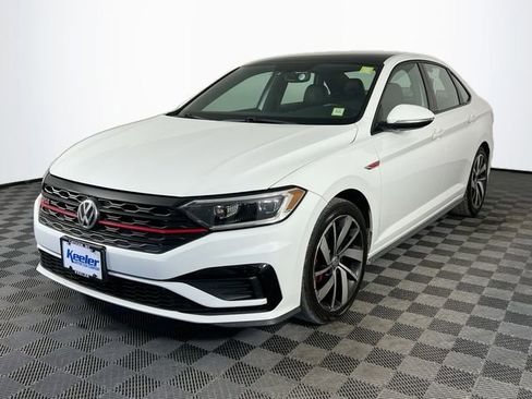 Used 2019 Volkswagen Jetta GLI Autobahn FWD image 2