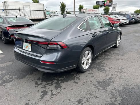 Used 2025 Honda Accord LX image 3