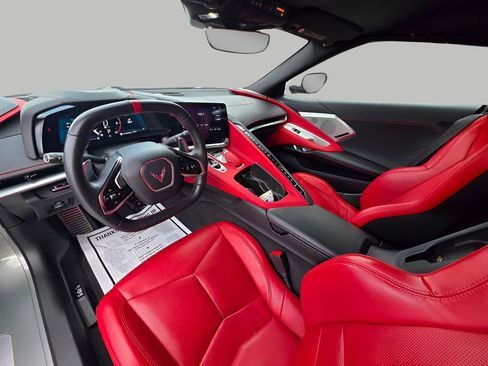 Used 2023 Chevrolet Corvette Stingray Preferred Conv w/ Z51 Performance Package RWD image 18