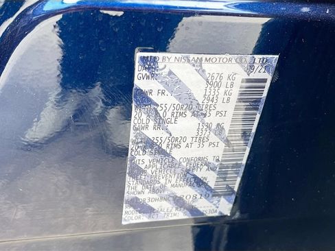 Used 2022 Nissan Pathfinder Platinum w/ Cargo Package FWD image 33