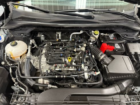 Used 2022 Ford Escape SE w/ Cold Weather Package image 37