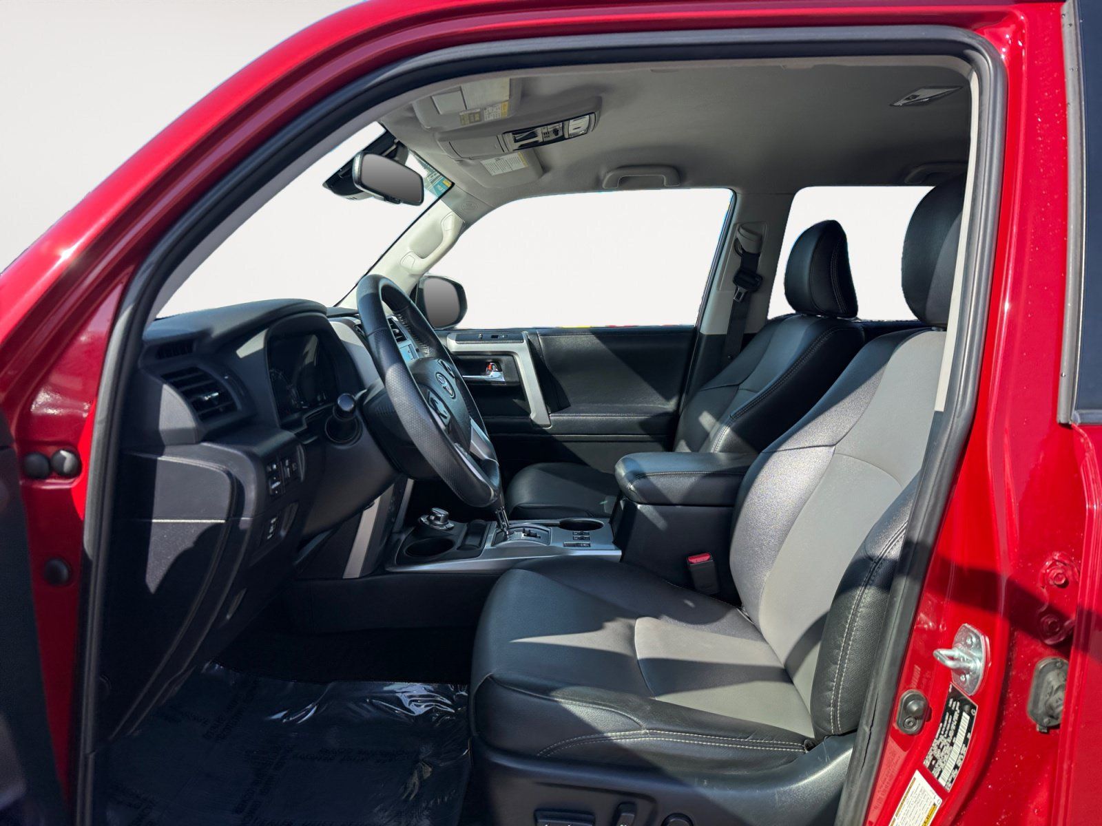 Used 2021 Toyota 4Runner SR5 Premium AWD/4WD image 10