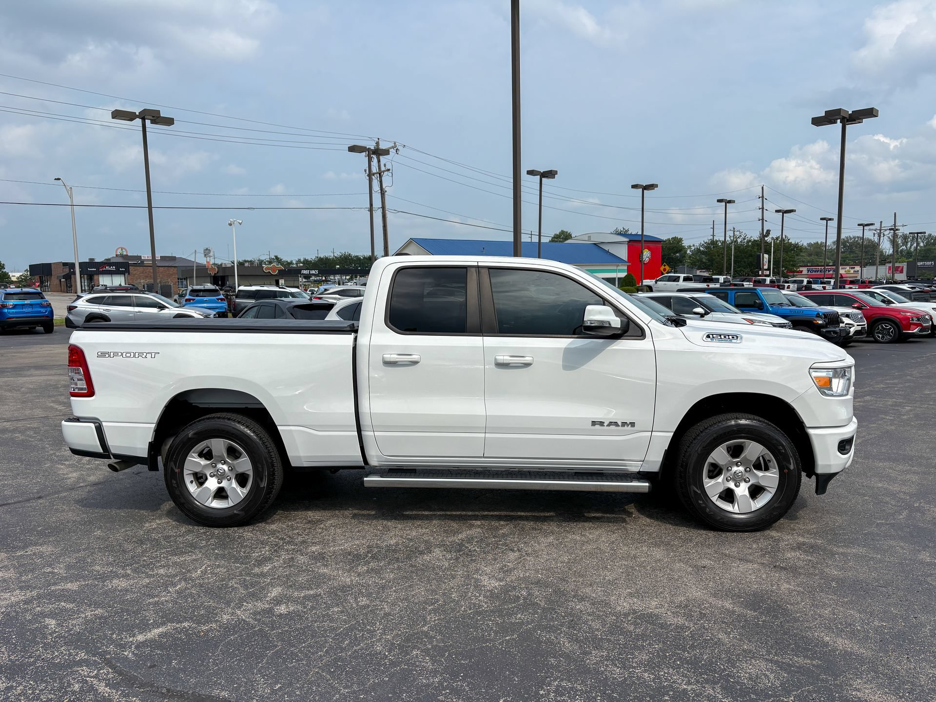 Used 2022 RAM 1500 Big Horn AWD/4WD image 15