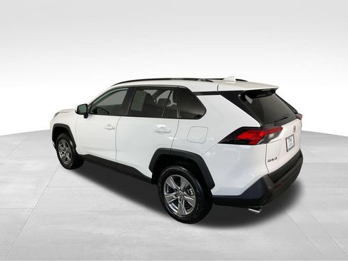 Used 2024 Toyota RAV4 XLE w/ Weather Package AWD/4WD image 7