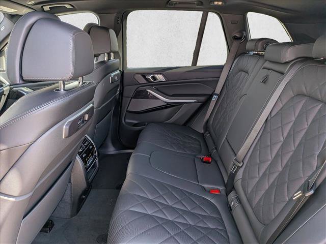 New 2026 BMW X5 sDrive40i w/ M Sport Package RWD image 17