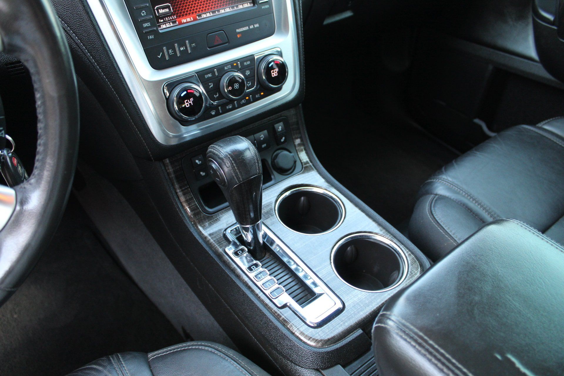Used 2013 GMC Acadia SLT w/ Technology Package AWD/4WD image 49