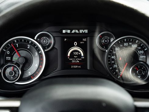 Used 2022 RAM 3500 Tradesman AWD/4WD image 25