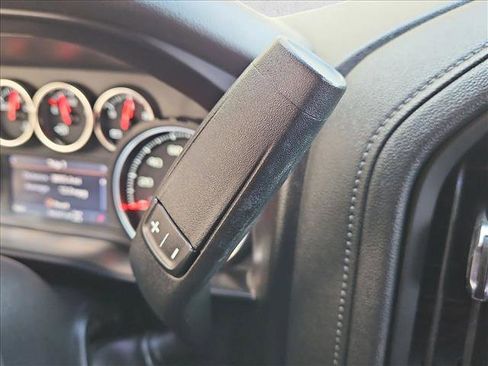 Used 2019 Chevrolet Silverado 1500 LT Trail Boss w/ Convenience Package image 12