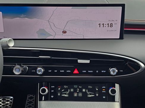 New 2026 Genesis GV70 2.5T Sport Prestige image 13