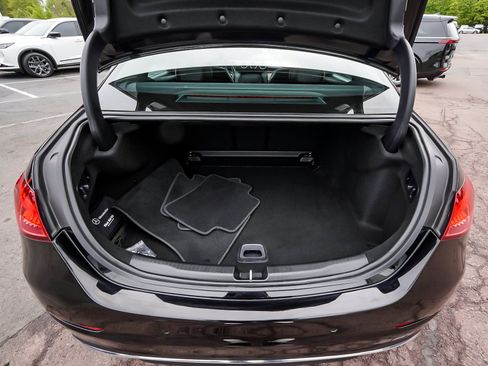 Used 2025 Mercedes-Benz C 300 4MATIC Sedan image 46