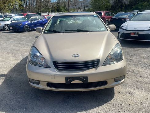 Used 2002 Lexus ES 330 FWD image 10