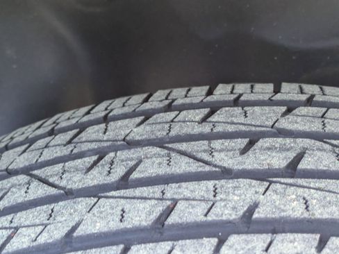 Used 2021 Honda Ridgeline Sport image 9