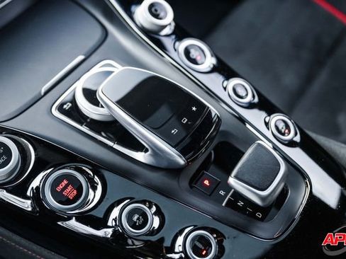 Used 2016 Mercedes-Benz AMG GT S image 22