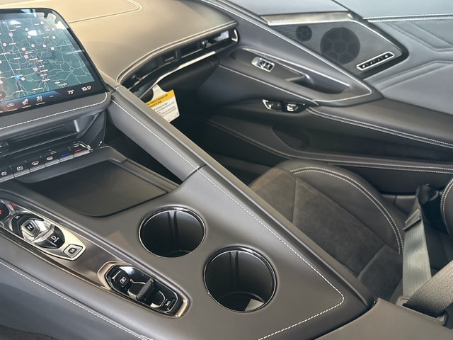 New 2027 Chevrolet Corvette Z06 w/ Stealth Interior Trim Package RWD image 17