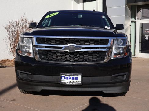 Used 2020 Chevrolet Tahoe LT image 3