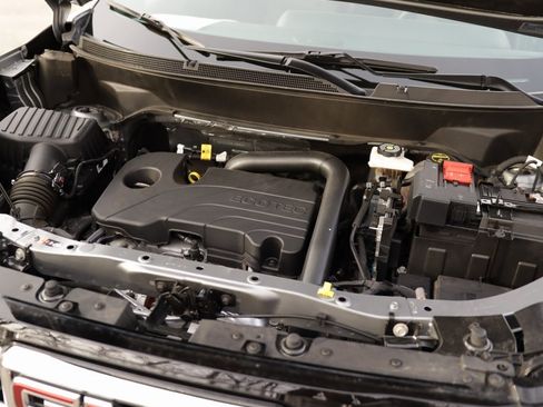 Used 2025 GMC Terrain Elevation image 30