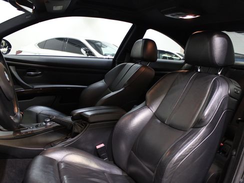 Used 2011 BMW M3 Coupe image 21