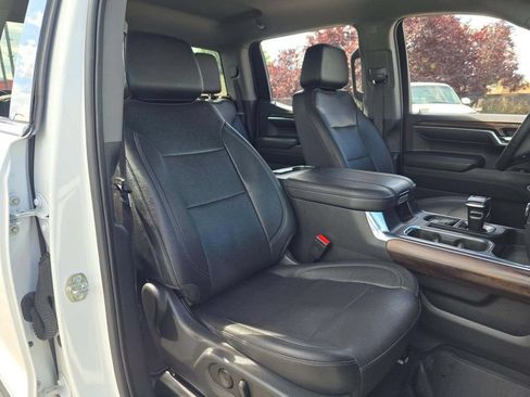 Used 2023 GMC Sierra 1500 SLT w/ SLT Premium Package AWD/4WD image 10