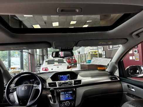 Used 2016 Honda Odyssey EX-L image 28